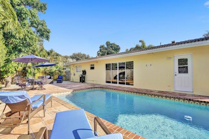 Beautiful 4 Bedrooms/Pool/Walk To Beach Deerfield Beach Bagian luar foto