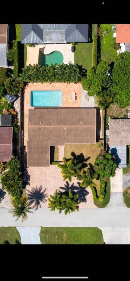 Beautiful 4 Bedrooms/Pool/Walk To Beach Deerfield Beach Bagian luar foto