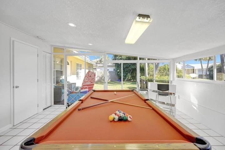Beautiful 4 Bedrooms/Pool/Walk To Beach Deerfield Beach Bagian luar foto
